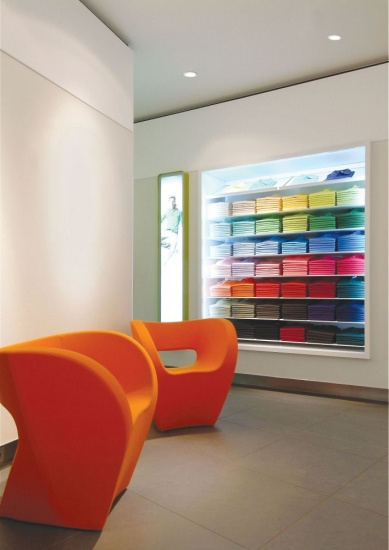 MAS LED ExpertColor 3.9-35W GU10 930 25D